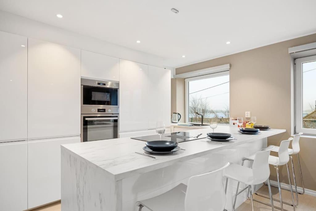 Lille Damsgardsveien 61 Apartment Берген Екстериор снимка