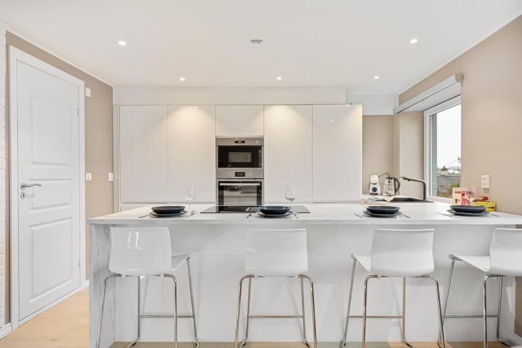 Lille Damsgardsveien 61 Apartment Берген Екстериор снимка